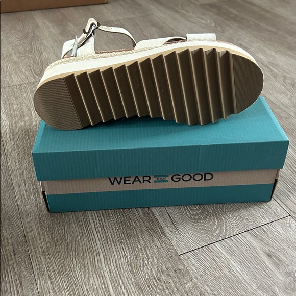 TOMS Noelani sandal size 8.5 - Picture 4 of 5